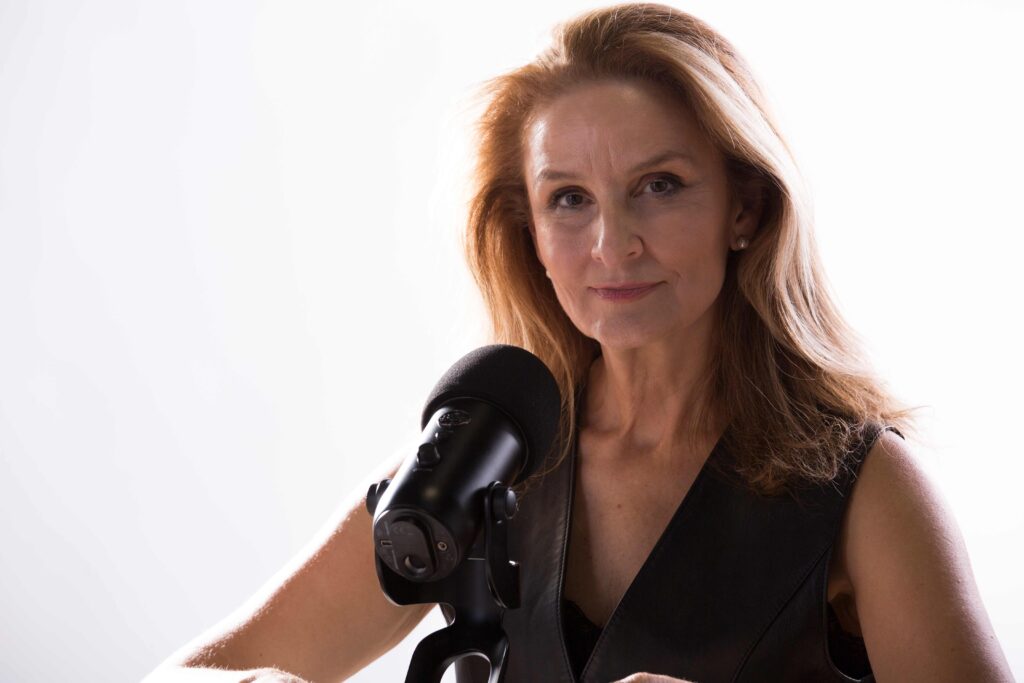 actriz de doblaje actriz de doblaje